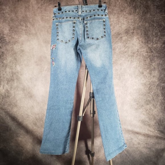 Bisou Bisou Jeans - Picture 6 of 10